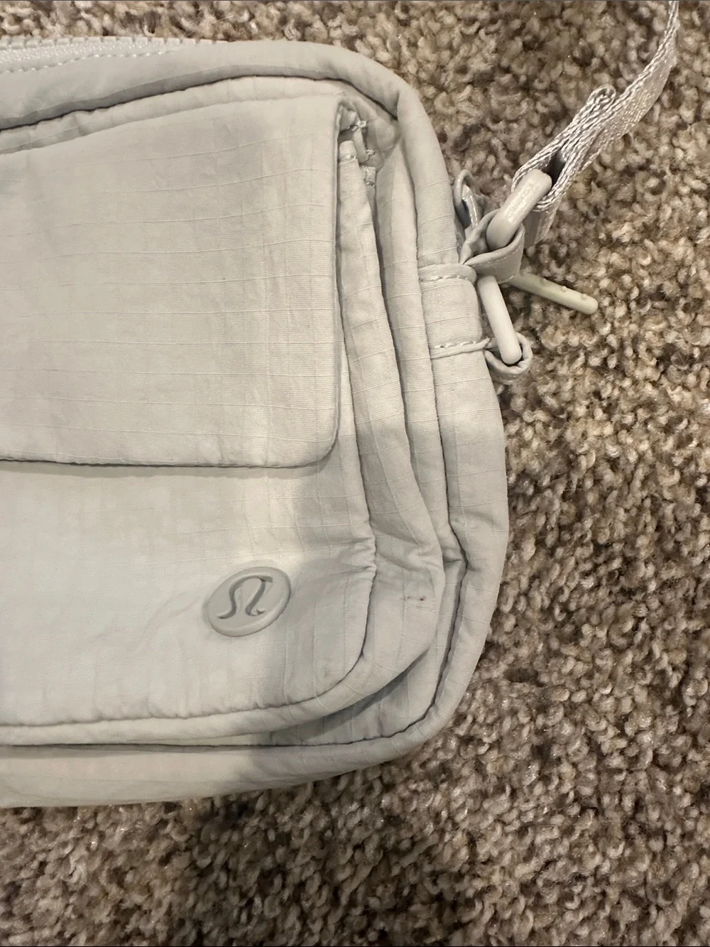 Gray lululemon bag
